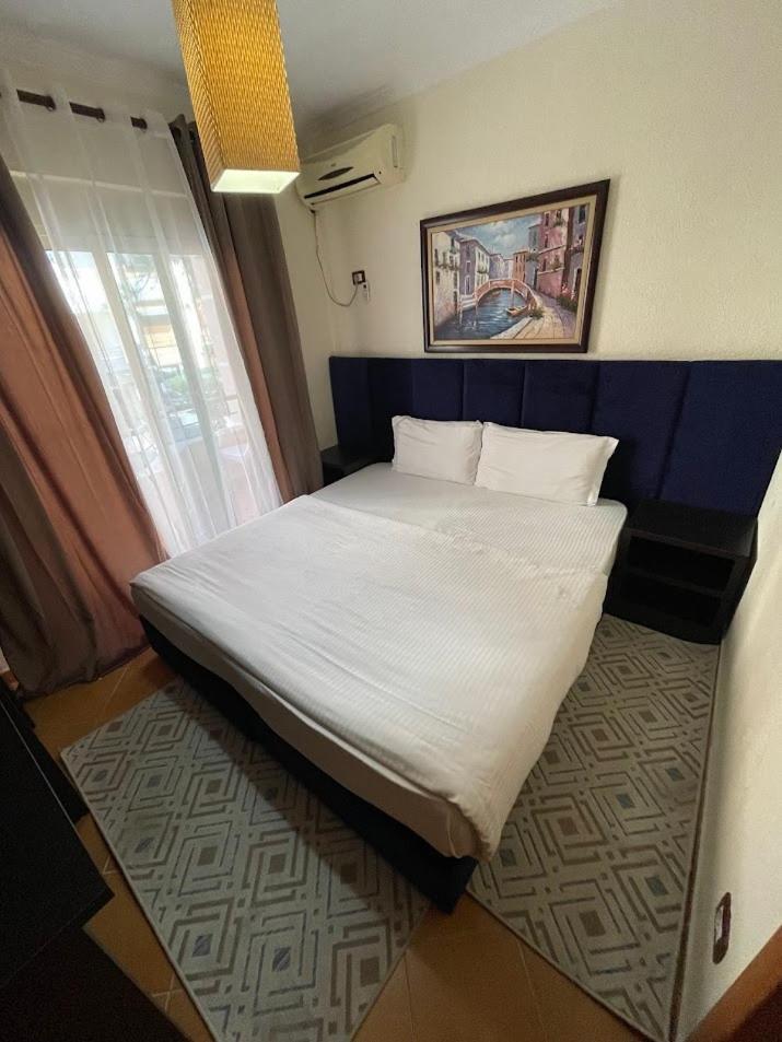 גולם Hotel Ibiza מראה חיצוני תמונה